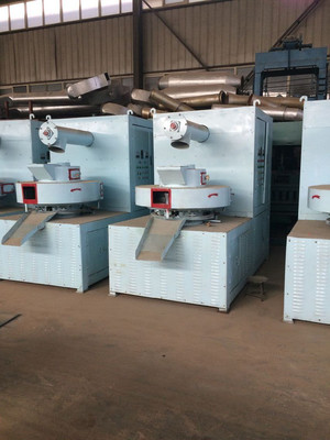 润合机械 专业木屑颗粒机厂家，提供高产量稻壳玉米秸秆成型解决方案